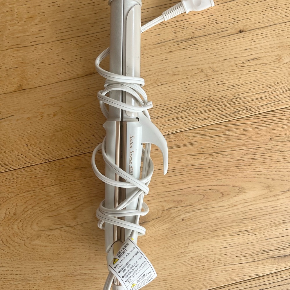 Japanese 2 in 1- curling and straightening